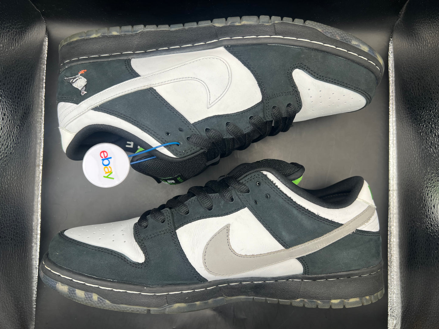 (12) Jeff Staple x Nike Dunk Low Pro SB Panda Pigeon