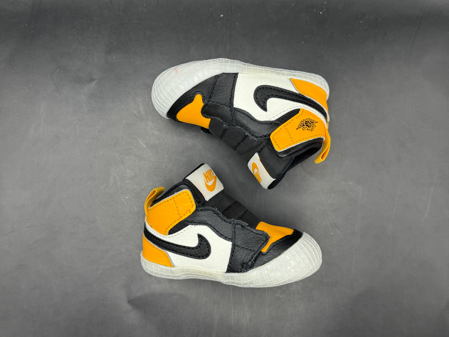 (3C) Jordan 1 Crib Bootie Yellow Toe