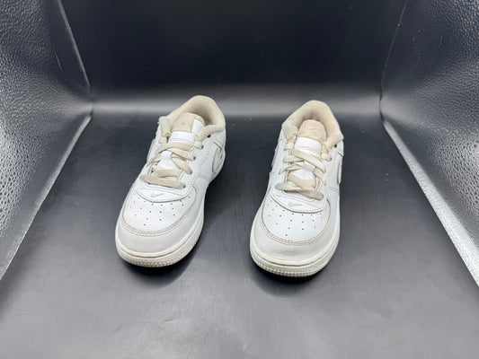 (9C) Nike Air Force 1 Low '06 Triple White