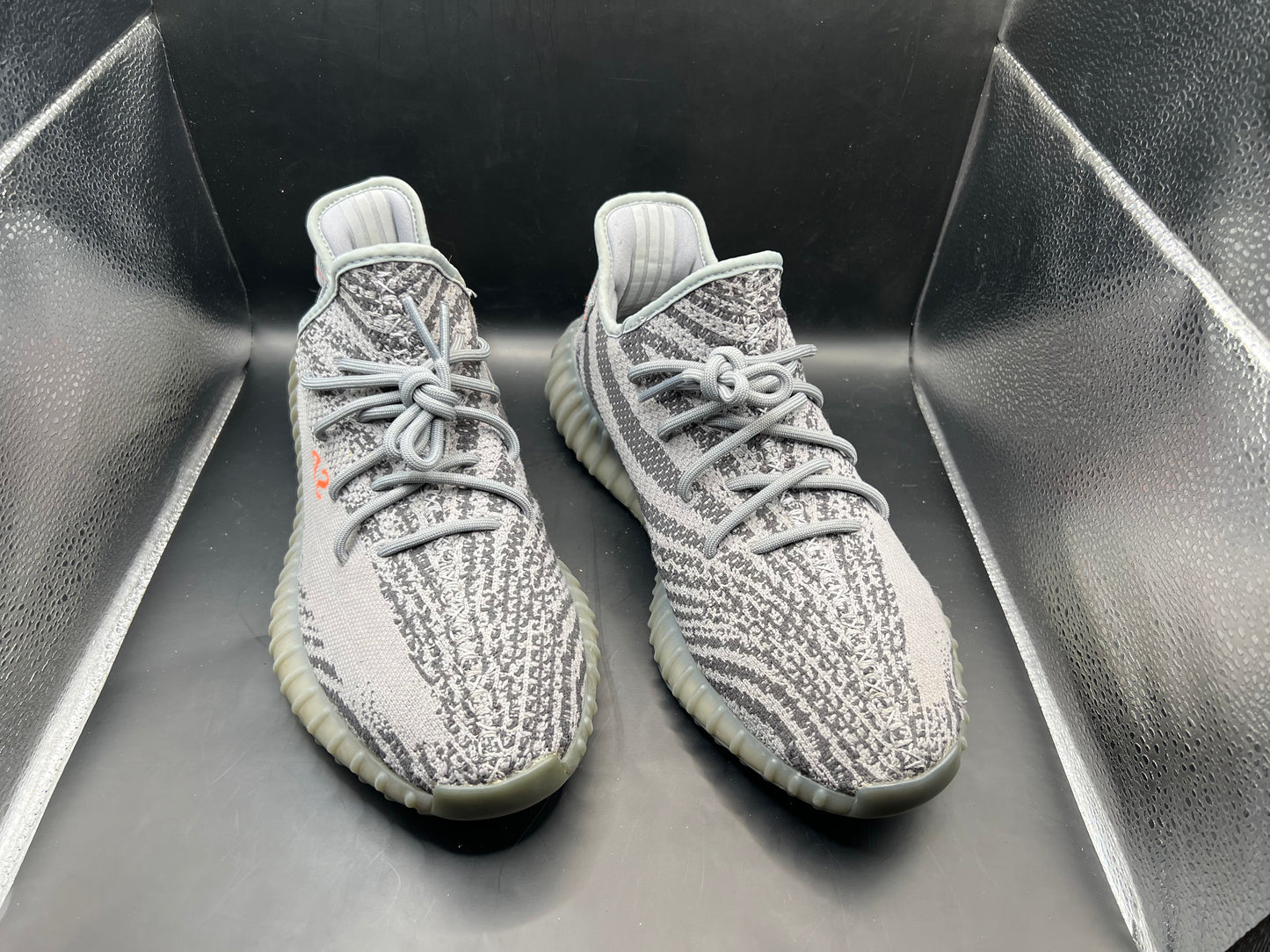 (11.5) Yeezy Boost 350 V2 Beluga 2.0