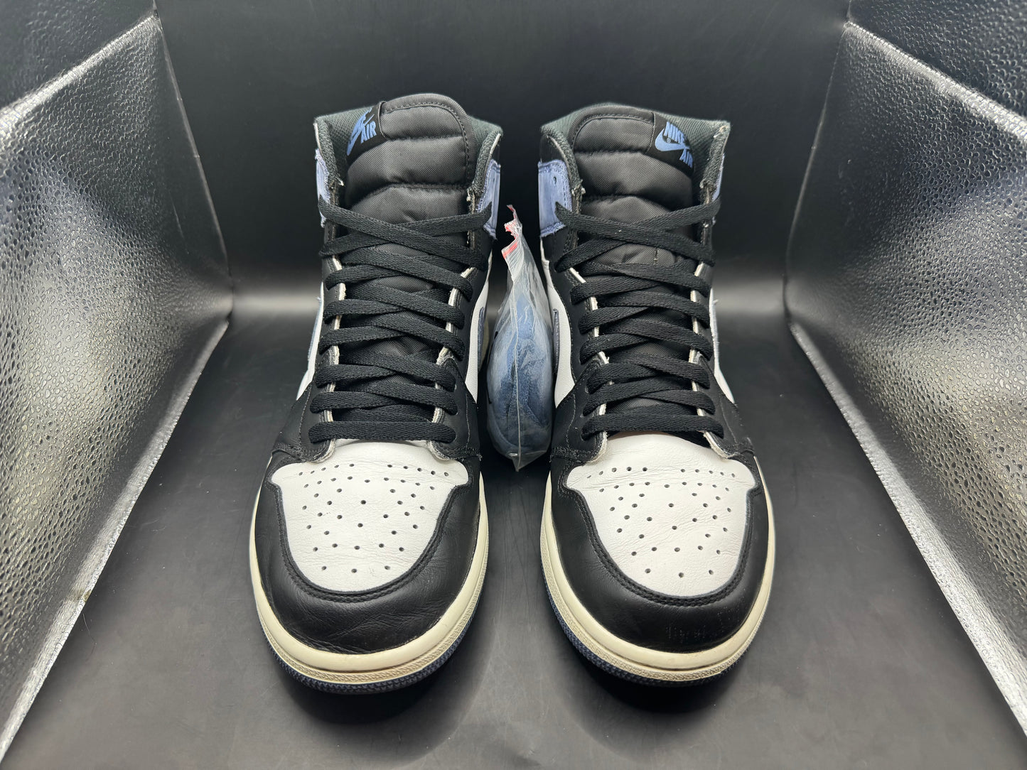 (10.5) Jordan 1 Retro High OG Blue Moon