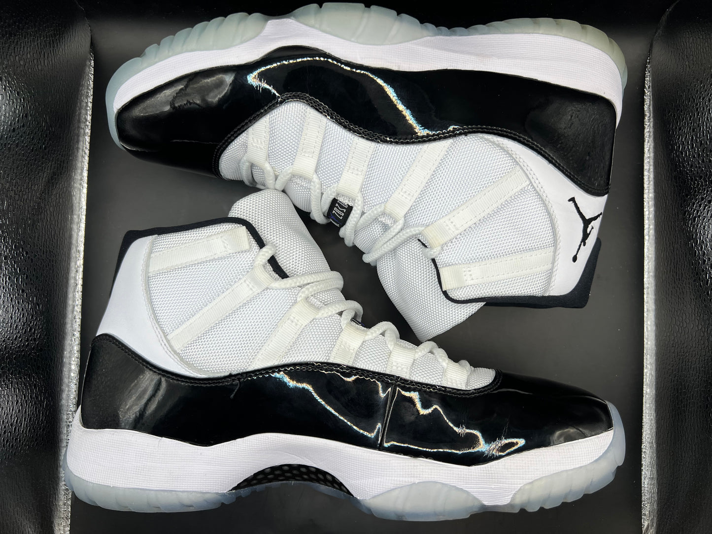 (11) Jordan 11 Retro Concord