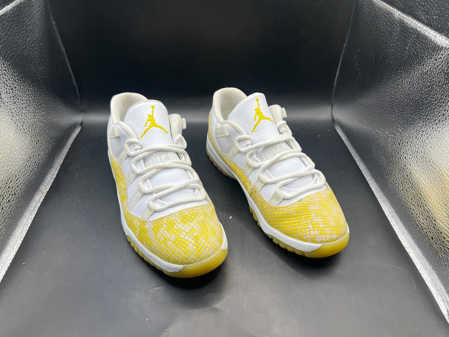 (3Y) Jordan 11 Low Yellow Snakeskin