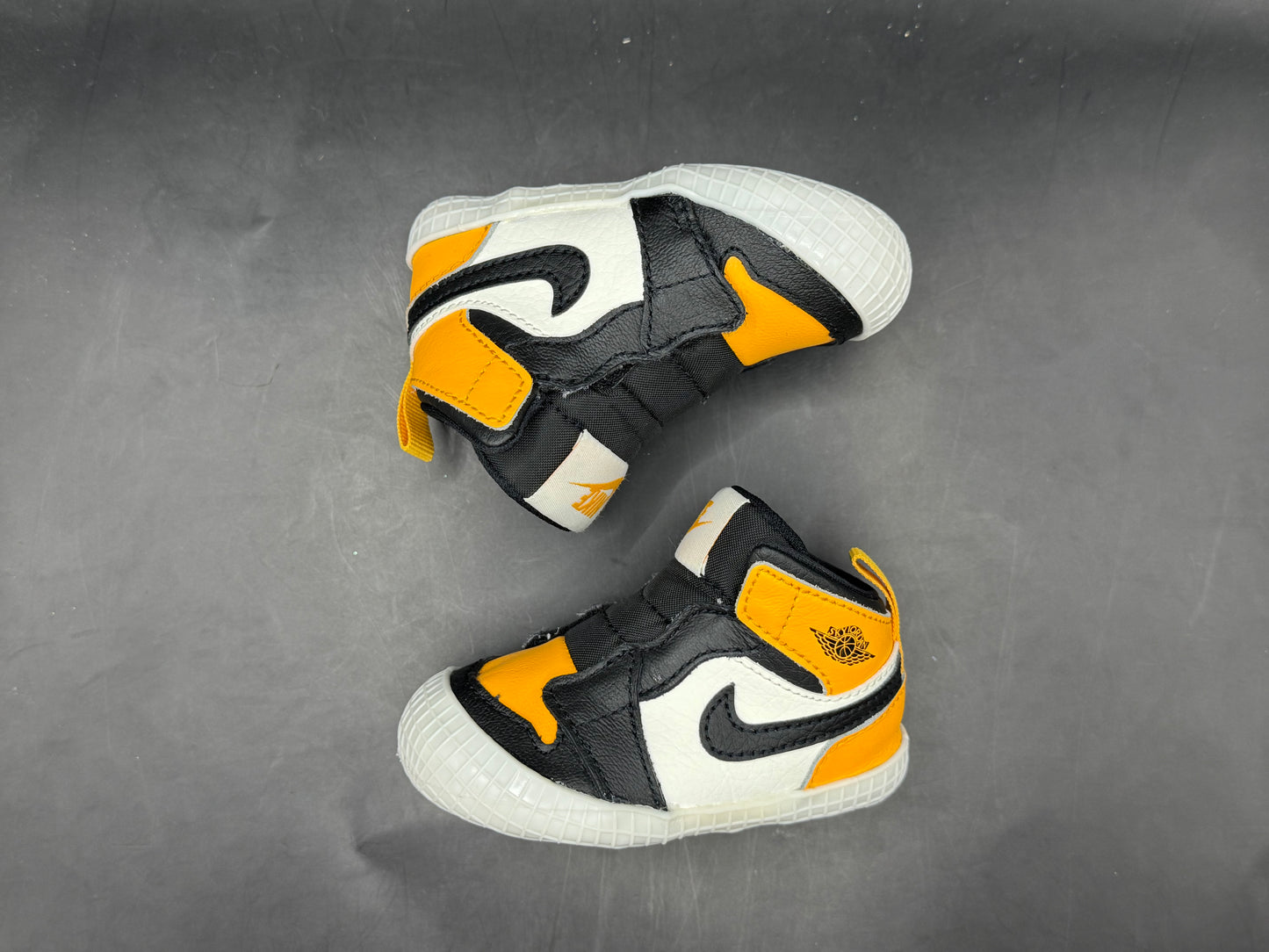 (3C) Jordan 1 Crib Bootie Yellow Toe