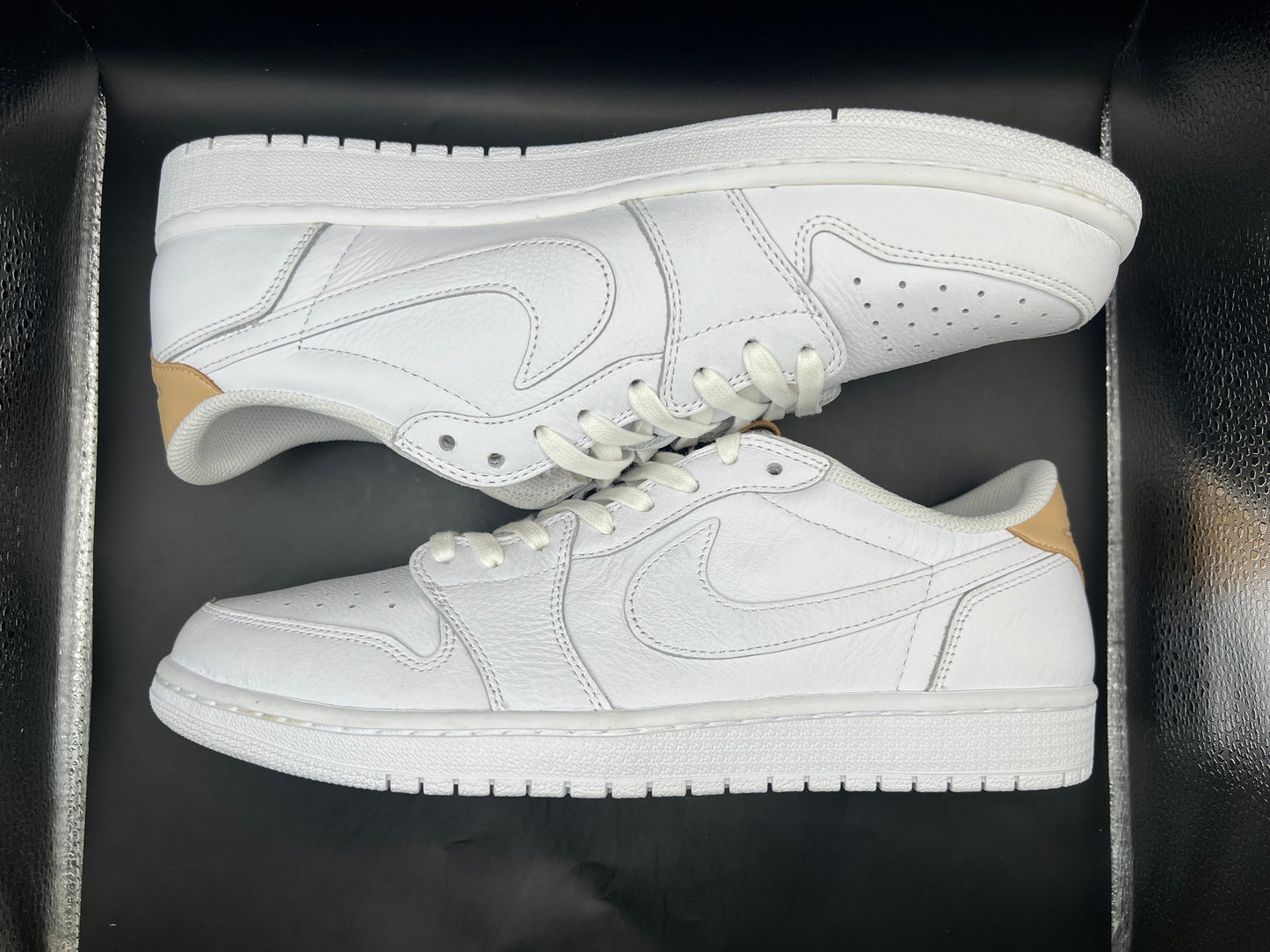 (11.5) Jordan 1 Retro Low OG Premium White Vachetta