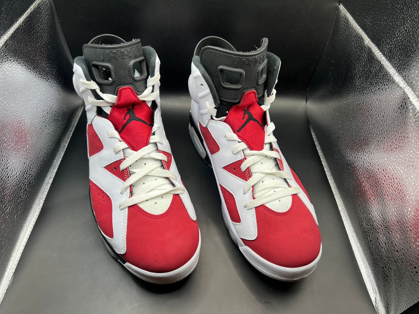 (11.5) Jordan 6 Retro Carmine