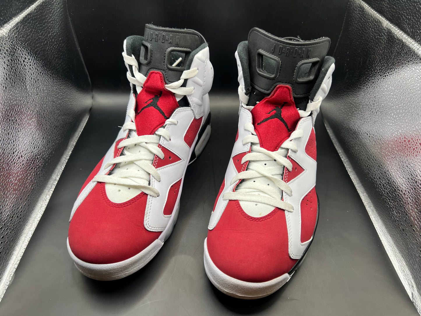 (11.5) Jordan 6 Retro Carmine