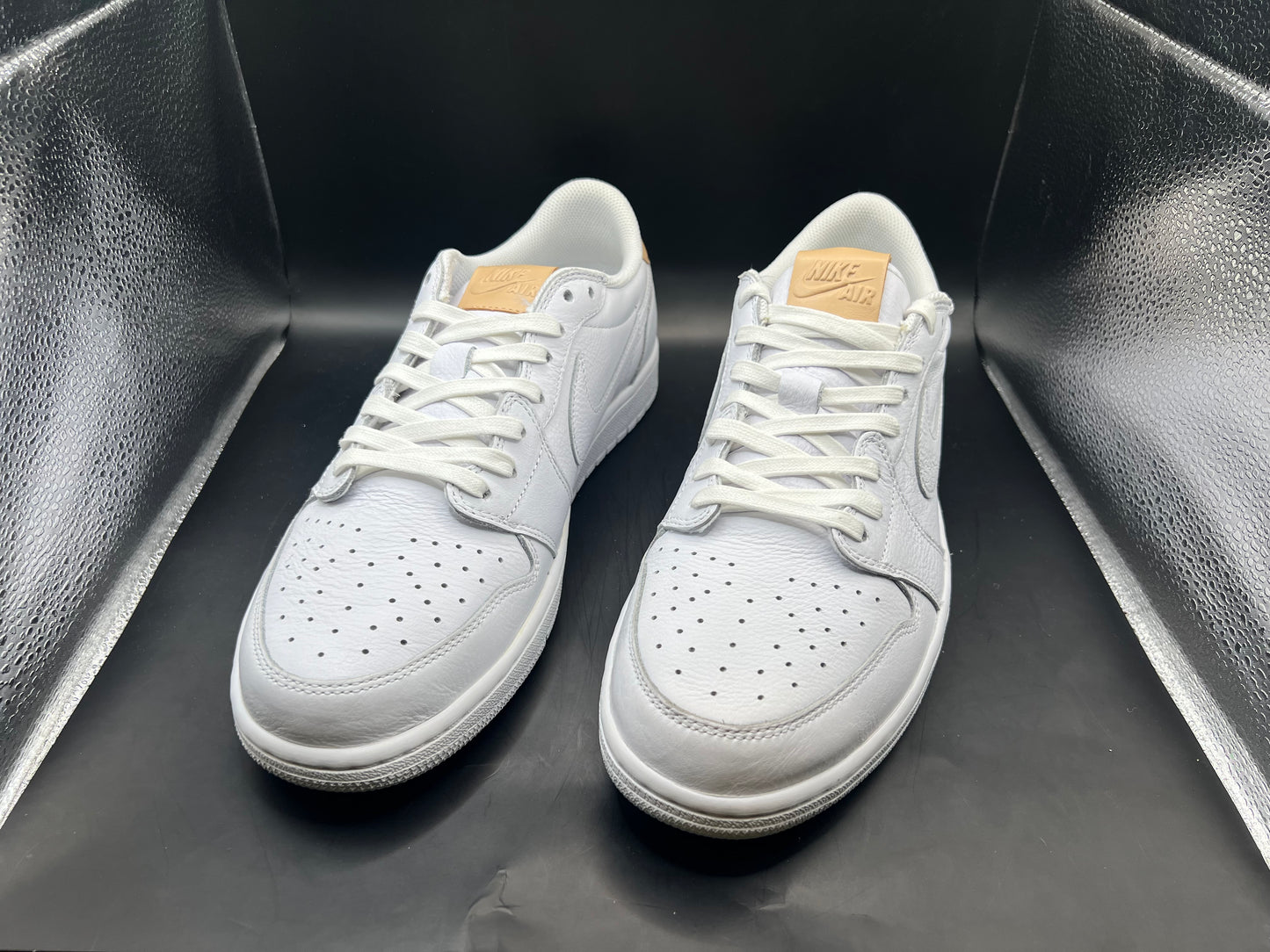 (11.5) Jordan 1 Retro Low OG Premium White Vachetta